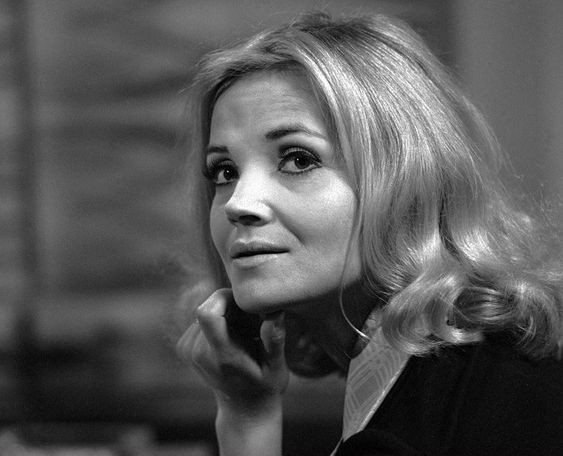 GABRIELA VRÁNOVÁ - Legendy českého jeviště