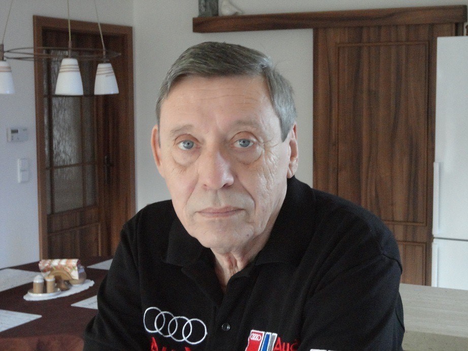 ŠANSON - VĚC VEŘEJNÁ - HOST JIŘÍ OLMER